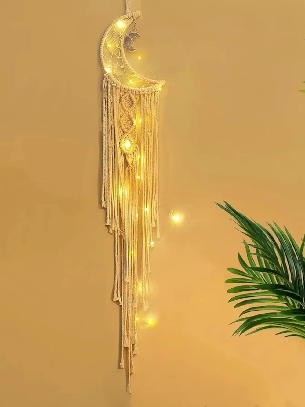 Boho Crescent Moon Macramé Wall Hanging - Cream